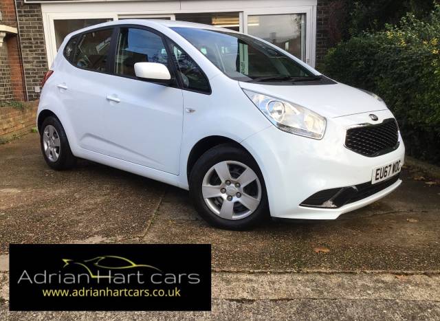 Kia Venga 1.4 ISG 1 Air 5dr Hatchback Petrol White