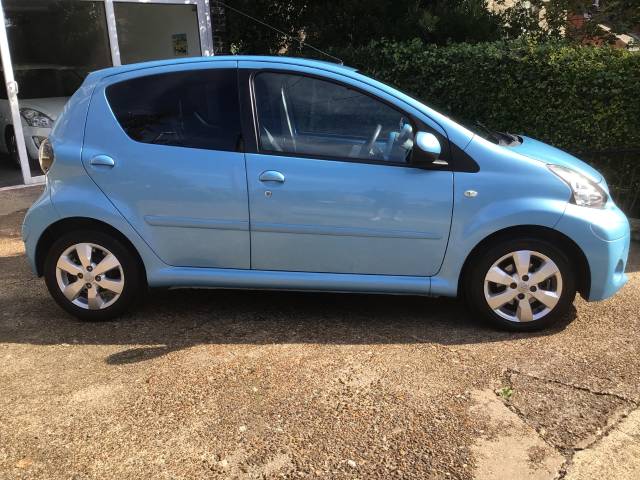 2013 Toyota Aygo 1.0 VVT-i Move with Style 5dr