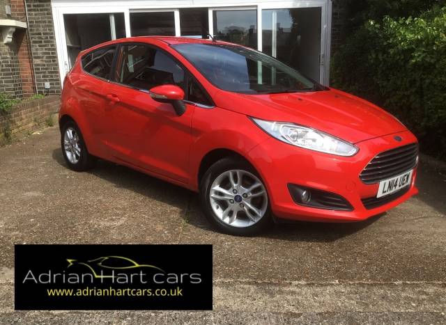 Ford Fiesta 1.25 82 Zetec 3dr Hatchback Petrol Red