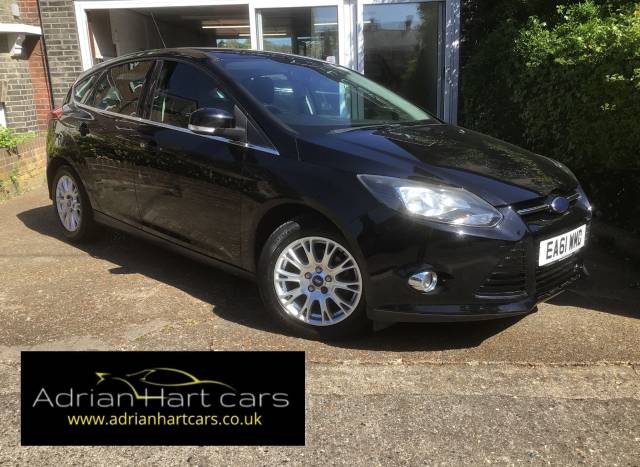 Ford Focus 1.6 125 Titanium 5dr Hatchback Petrol Black