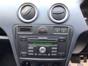 FORD FUSION at Adrian Hart Cars Ipswich