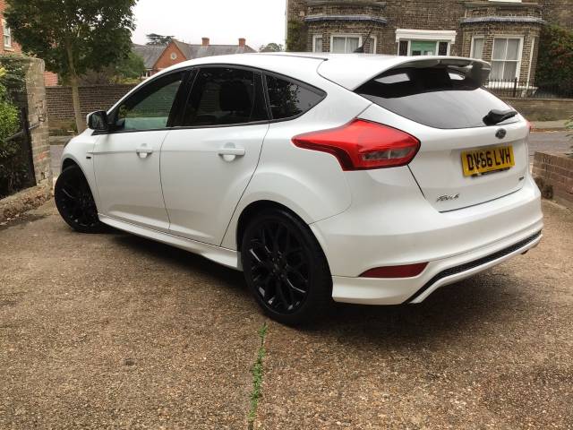 2016 Ford Focus 1.5 EcoBoost ST-Line 5dr